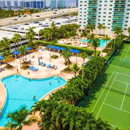 Spacious Apartment In Ocean Reserv Of 2Br - 2Bth Great Price